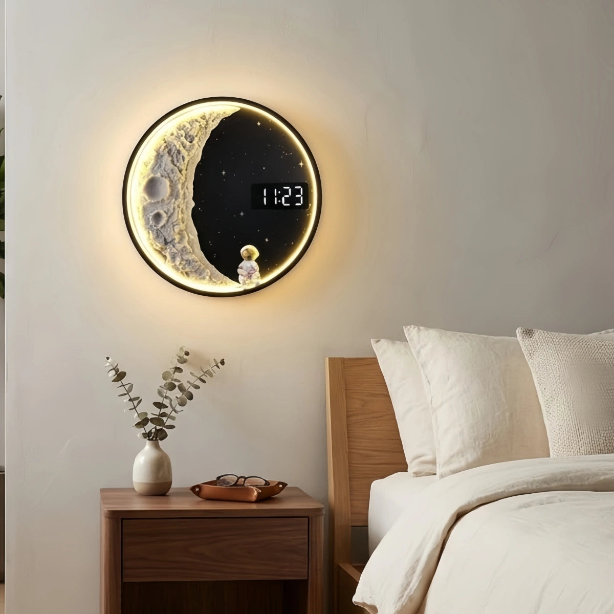 Vivara Art Deco Astronauten Wandlampe - Moderne Mond Metall Uhr Leuchte für Schlafzimmer