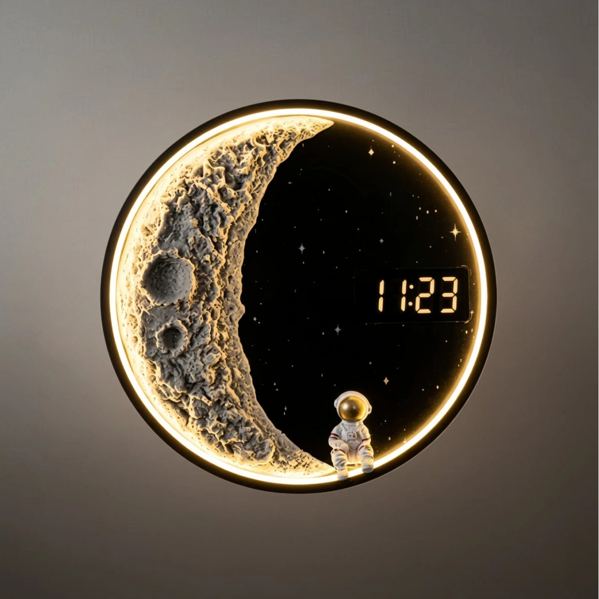 Vivara Art Deco Astronauten Wandlampe - Moderne Mond Metall Uhr Leuchte für Schlafzimmer