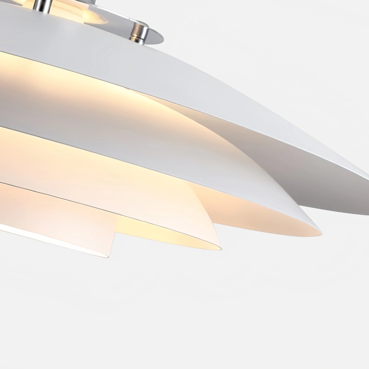 Crema Modern Metal Pendant Light