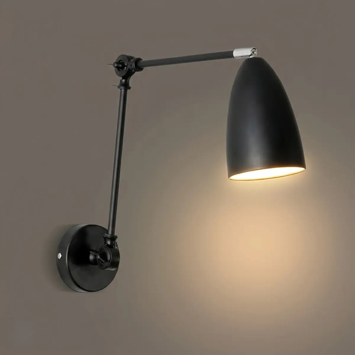 Irondale_Modern_Wall_Lamp