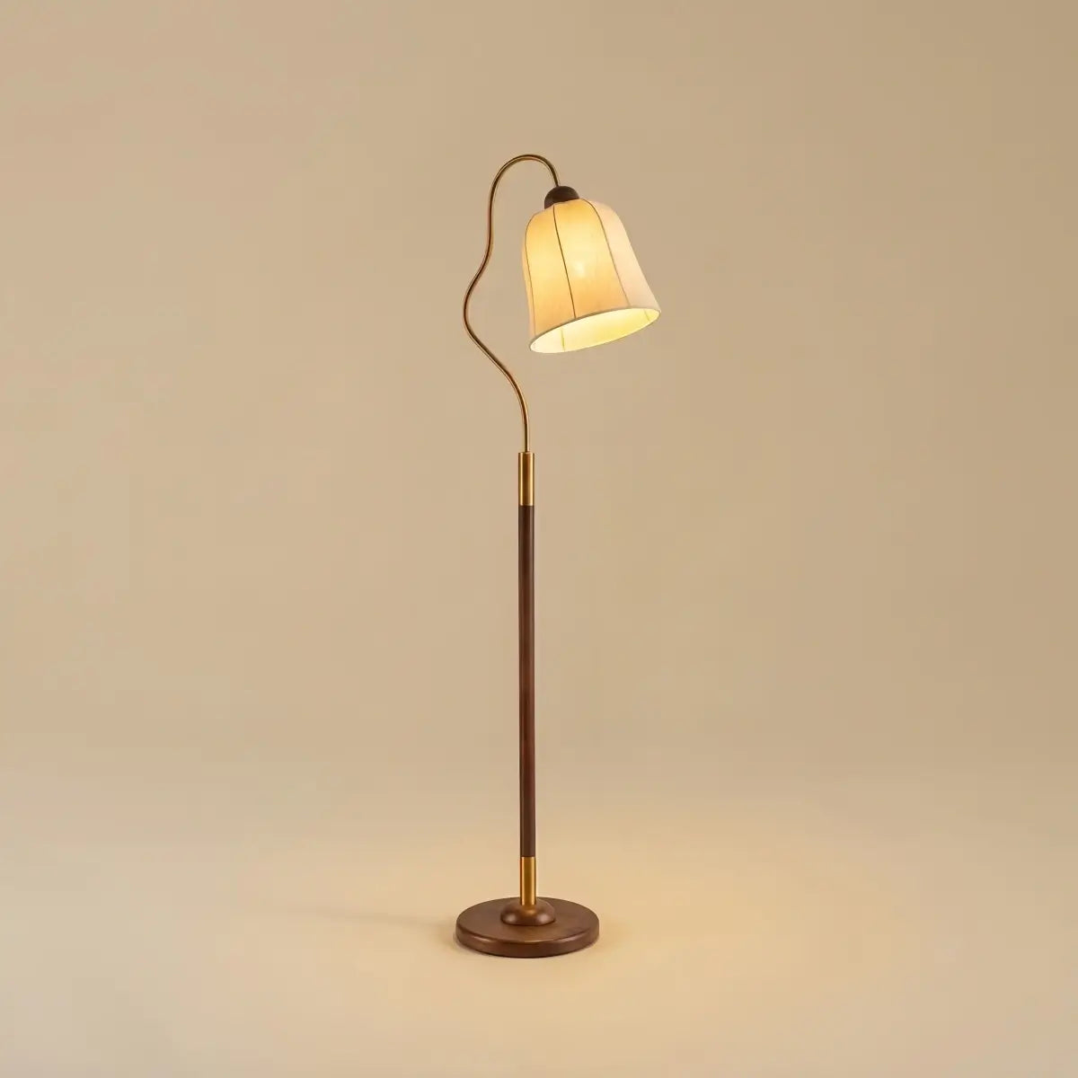 Velora_Vintage_Indoor_Floor_Lamp_--_Metal_Fabric_Wood_for_Living_Room01