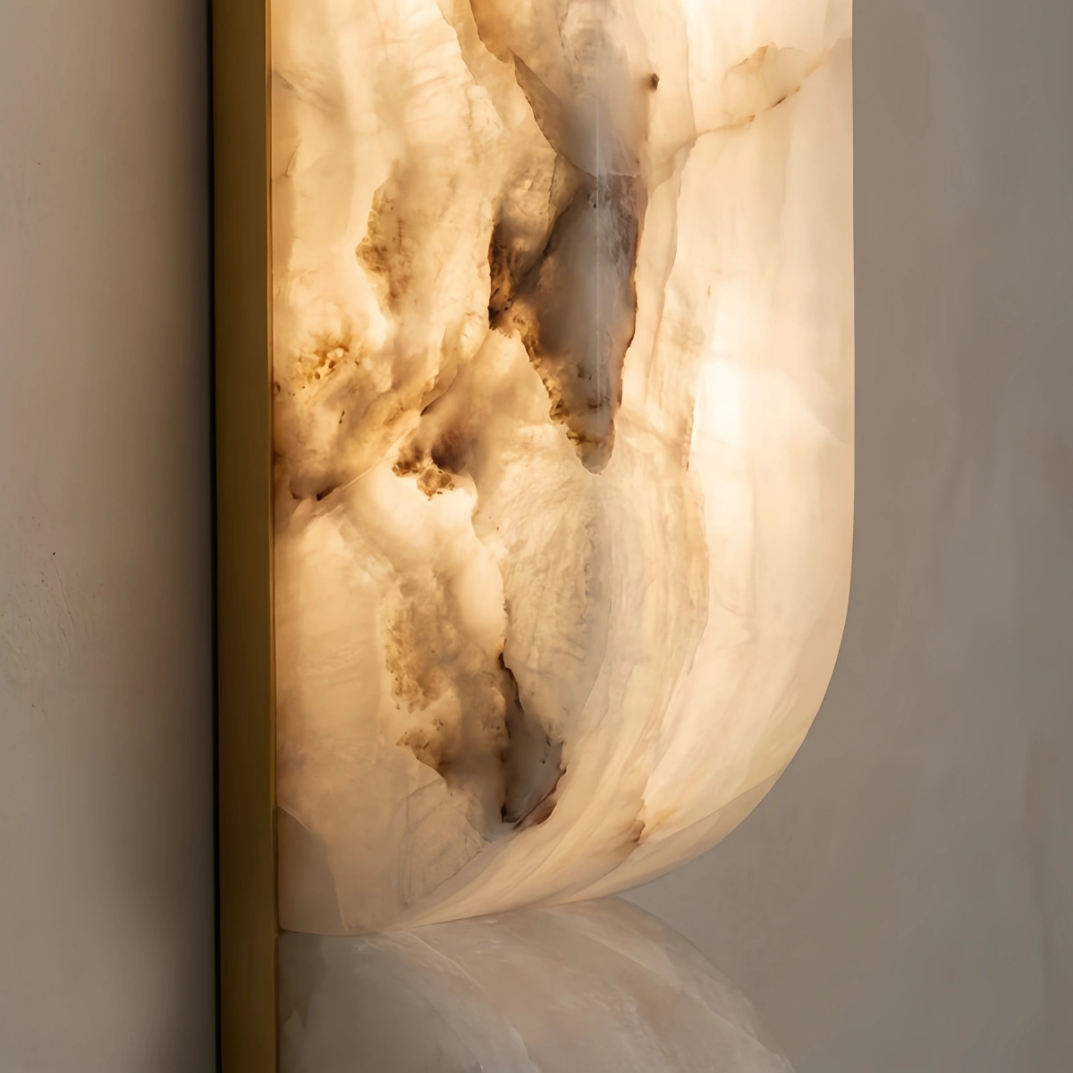 Moderne Alabaster-Wandleuchte – LED-Steinwandleuchte in Gold oder Schwarz für Wohnzimmer