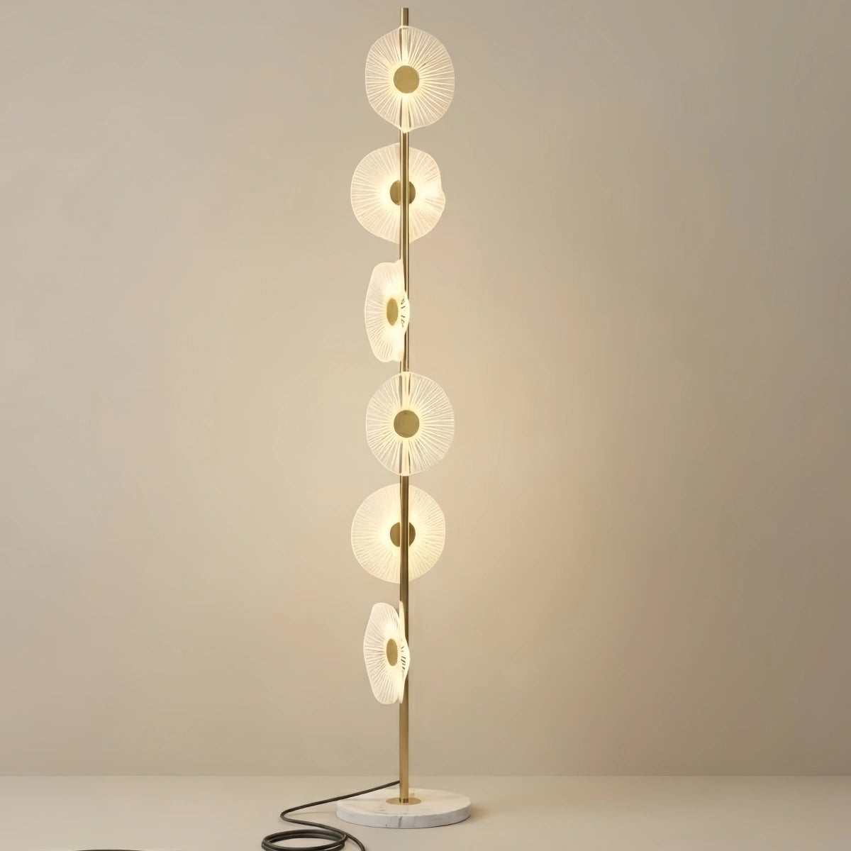 Vivara Art Deco Floor Lamp – Modern Circular Acrylic Design for Living Room