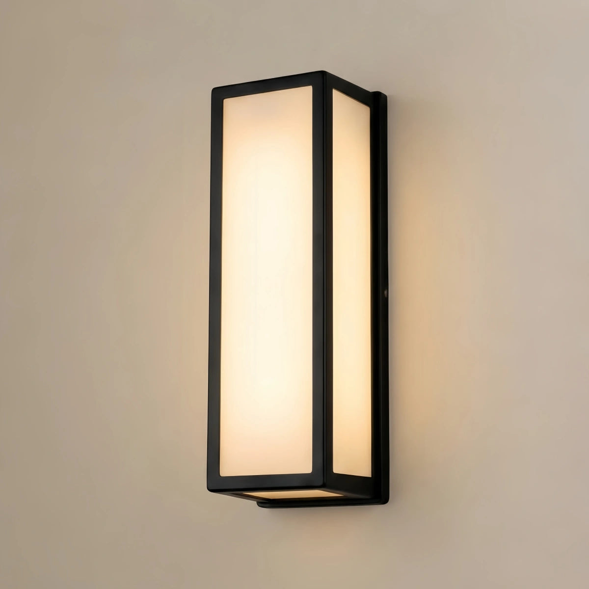 Arcato Modern Outdoor Wall Lamp - Black Metal & Acrylic Rectangular Design for Garden