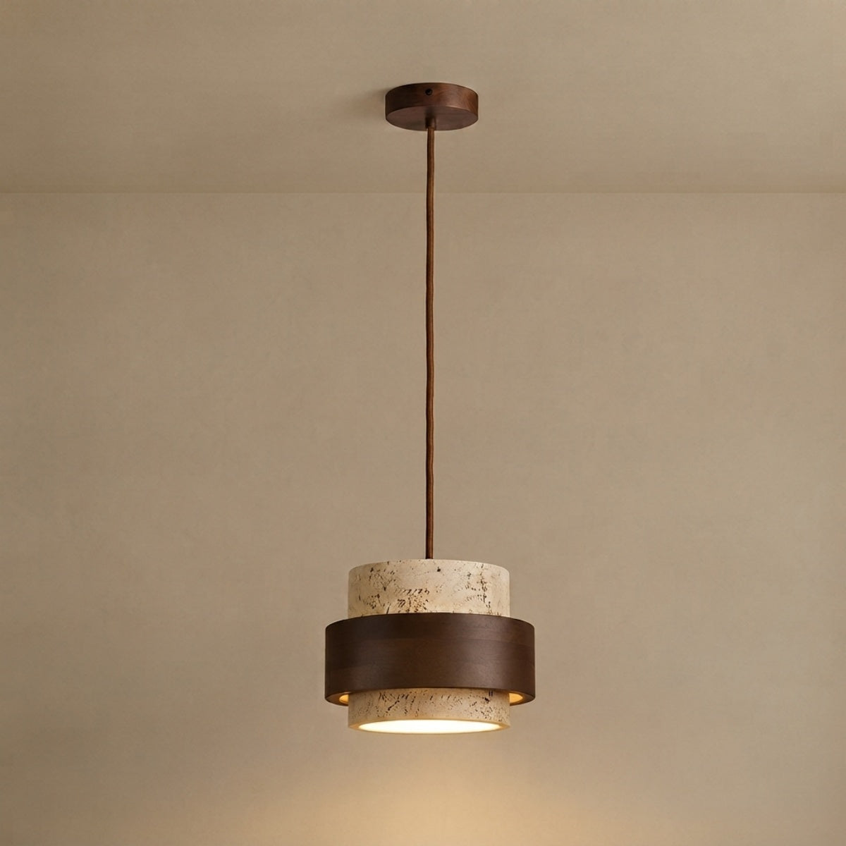 Strata Modern Travertin-Pendelleuchte – Nussbaumholz für Esszimmer