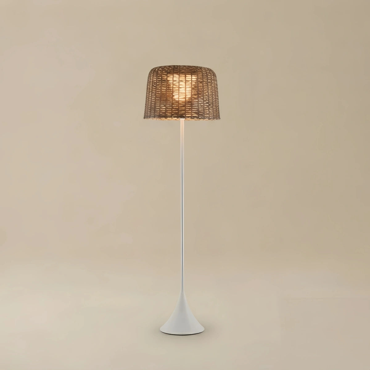 Bamburo Vintage Rattan Solar Outdoor Floor Lamp – Black Metal Hooded Terrace