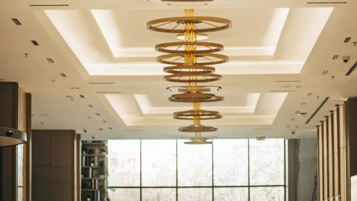 Modern Dining Room Lighting Trends to Watch Right Now