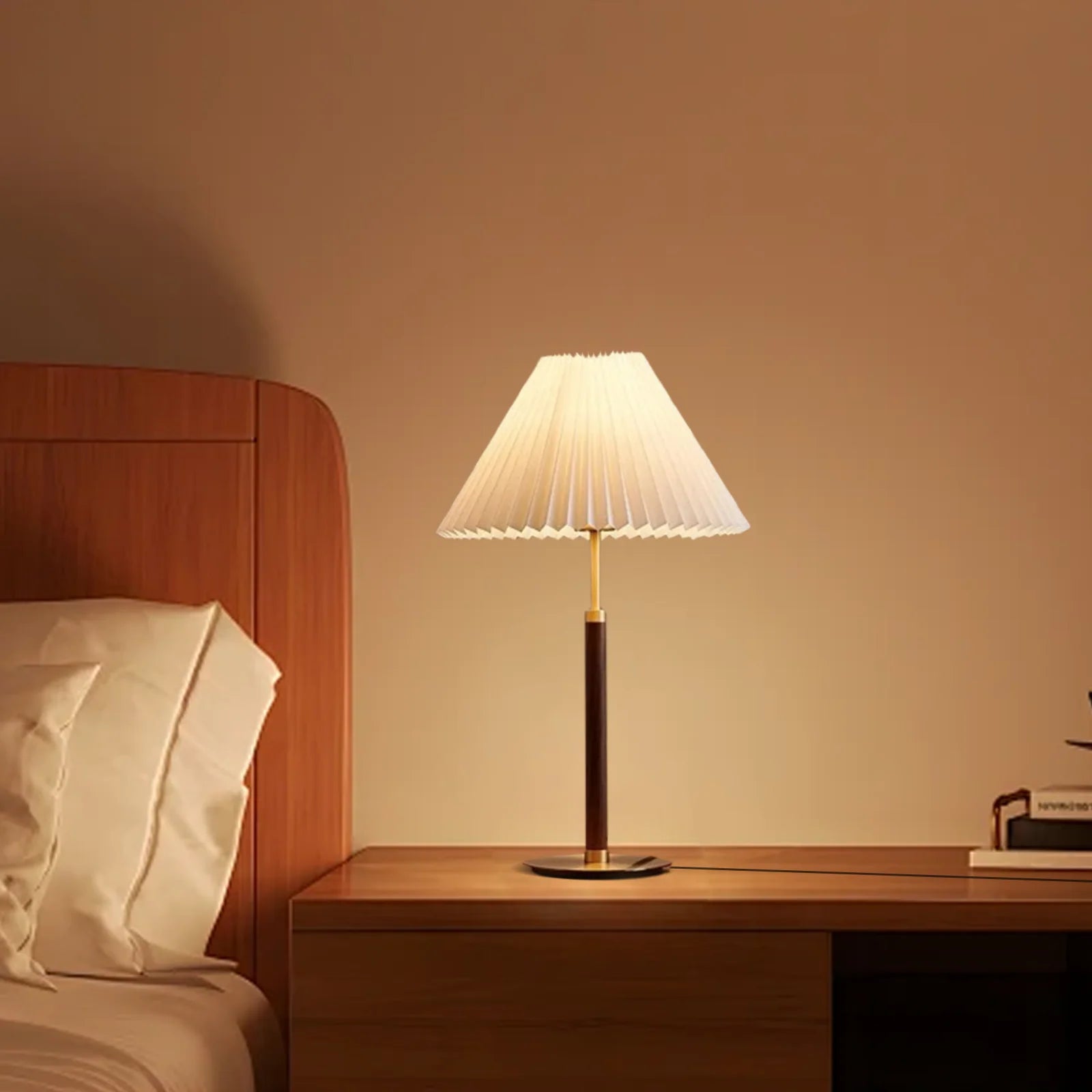 Best Bedside Reading Lamps Reviewed：Illuminate Your Night
