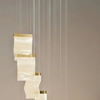 Excelis Royal Blätter-Kronleuchter – Acryl in Metallic-Gold oder Schwarz-Esche