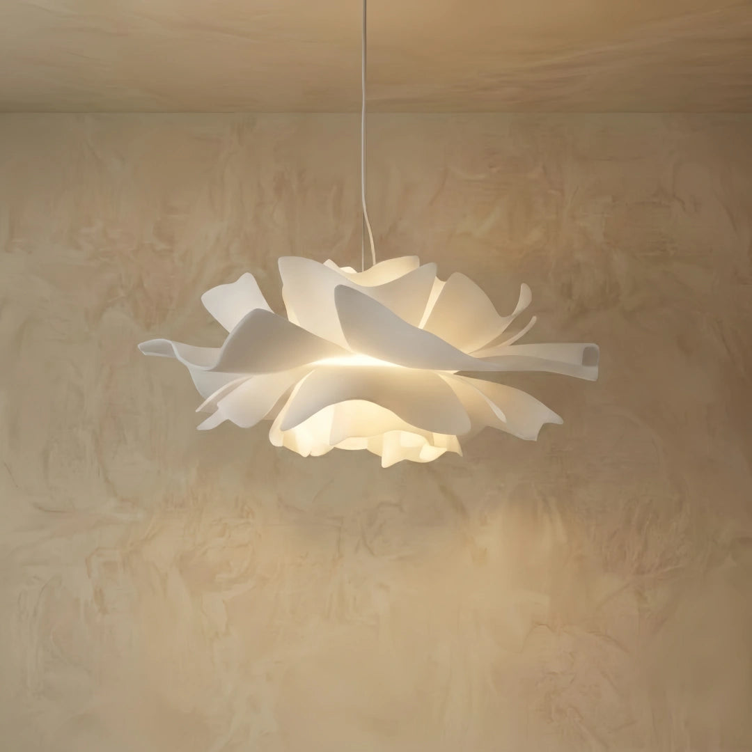Moderne, blütenförmige Pendelleuchte Crema – Weißes Metall/Acryl für das Esszimmer