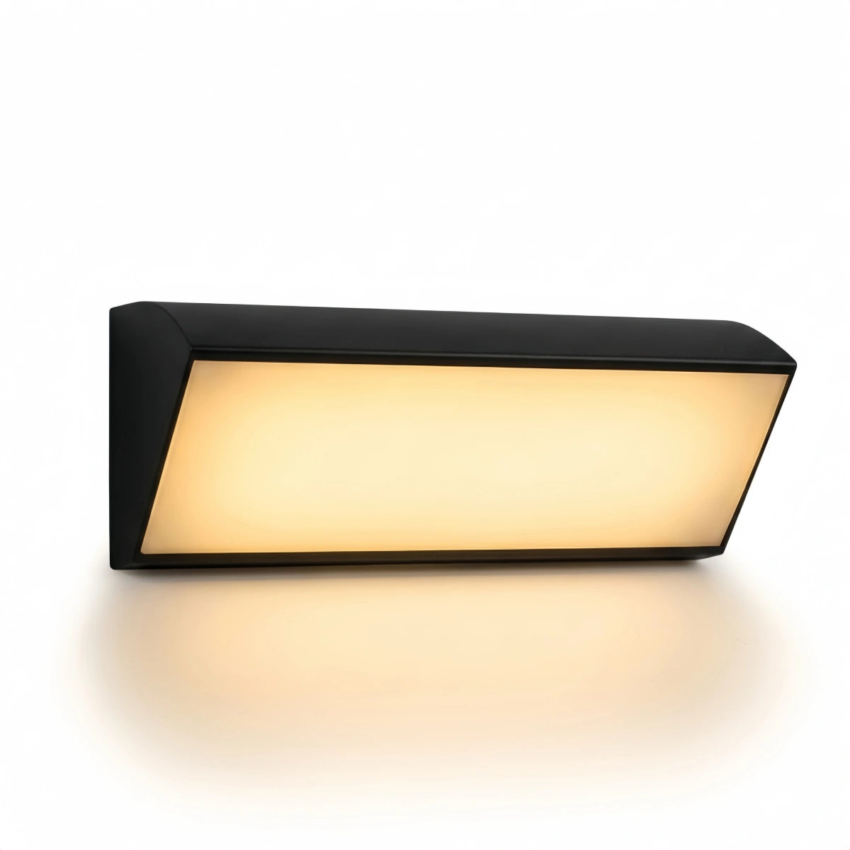 Arcato_Minimalist_Outdoor_Wall_Lamp_-_Light_for_Courtyar