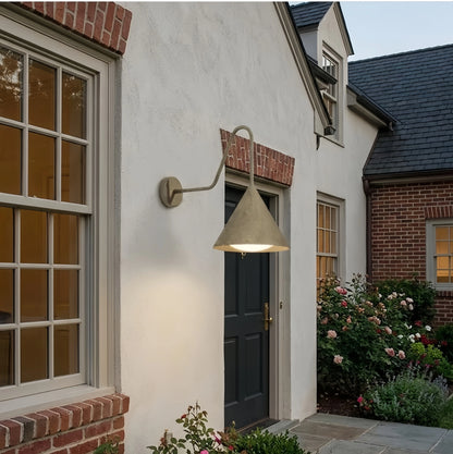 Irondale Minimalistische konische Außenwandleuchte – Schwarze Metallleuchte für die Außenwand