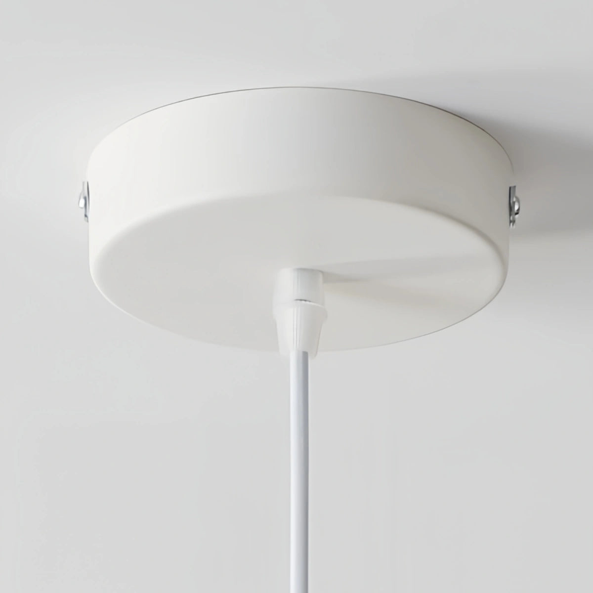 Moderne Pendelleuchte Crema aus Holz und Glas – Brauner konischer Schirm für das Esszimmer