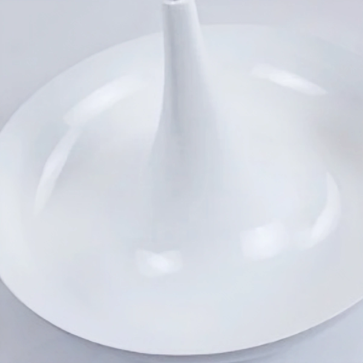 Crema Natural Schwarz/Weiß/Grüne schalenförmige Pendelleuchte – Metalldesign für das Esszimmer