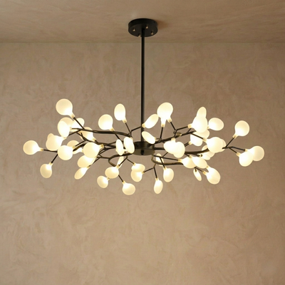 Excelis Art-Deco-Kronleuchter – Ast- und Glühwürmchen-Design in Schwarz/Gold für Ess-/Wohnzimmer
