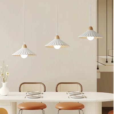 Moderne Pendelleuchte Crema aus Holz und Glas – Brauner konischer Schirm für das Esszimmer
