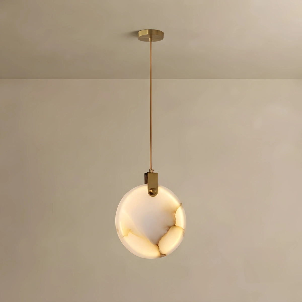Alba Moderne Alabaster Pendelleuchte – Goldmetall für das Esszimmer