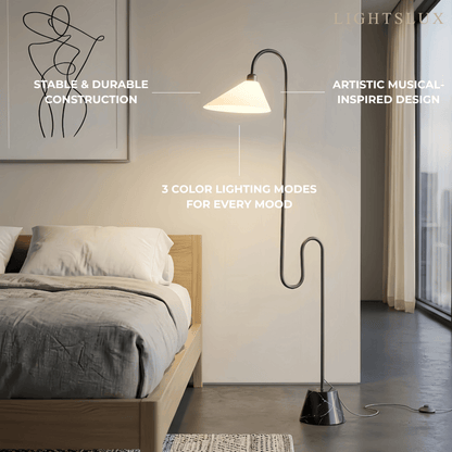 Velora Postmoderne Schwarze Stehlampe – Metallfuß mit Stoffschirm für Schlafzimmer