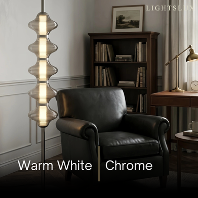Moderne Stehlampe Vivara aus Metall und Glas – orangefarbenes Laternen-Design fürs Schlafzimmer
