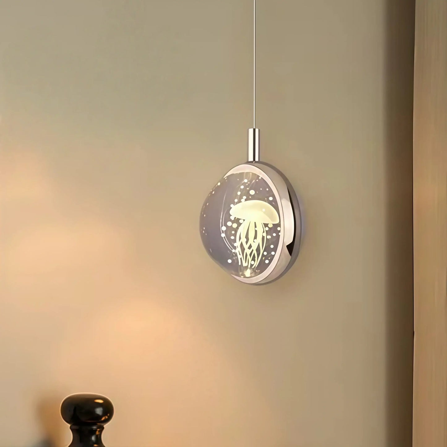 Vivara Art Deco Gold-Pendelleuchte – Kugelförmige Metall-/Kristallleuchte fürs Schlafzimmer