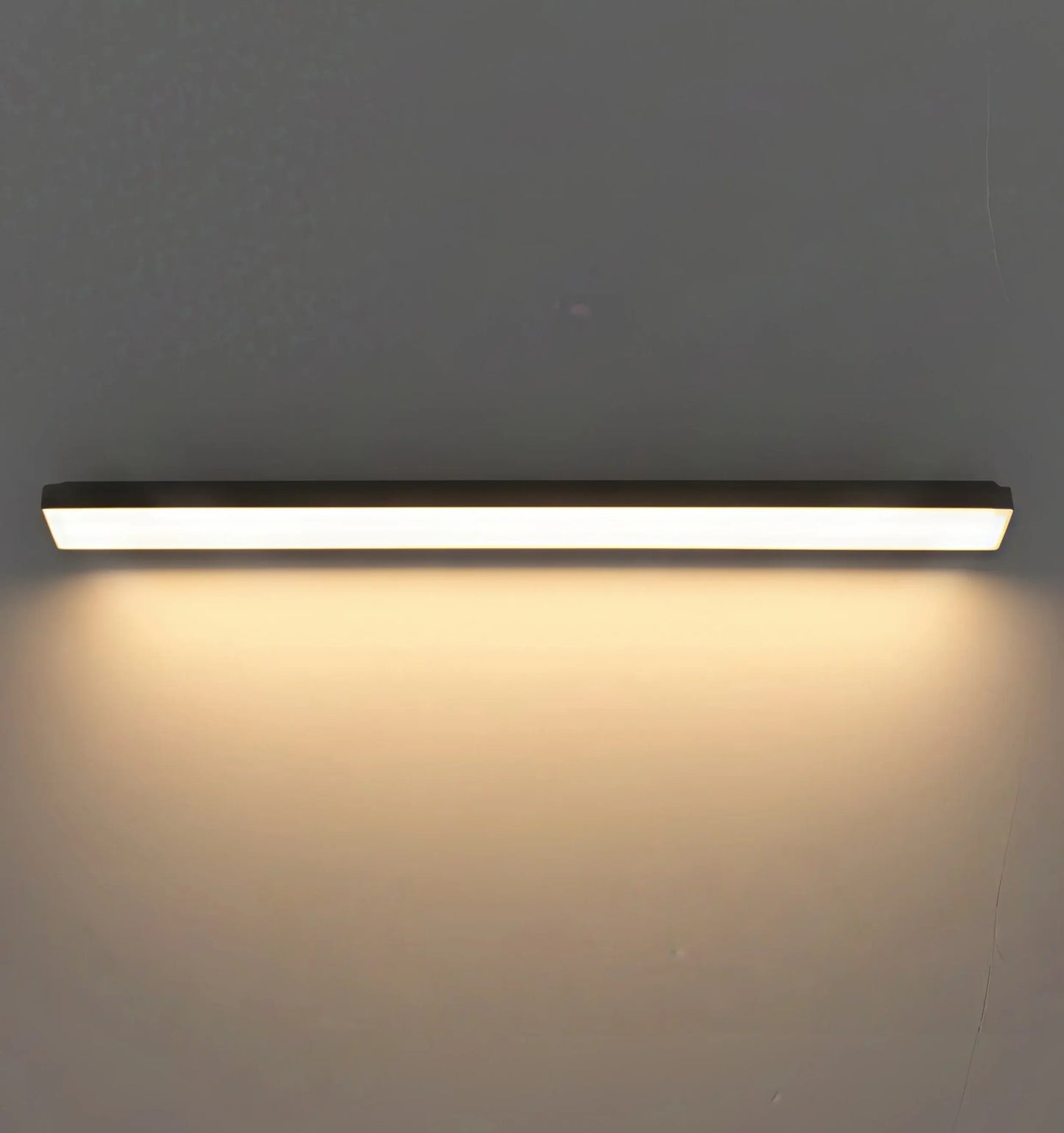 Arcato Minimalist Outdoor Wall Lamp - Light for Courtyard