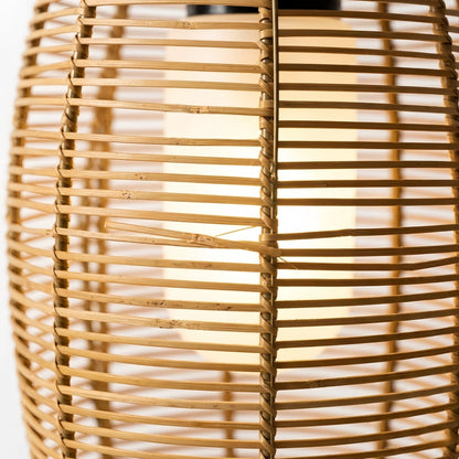 Bamburo Stehlampe im Landhausstil – Laterne aus Metall/Rattan in Naturholzfarbe für den Garten