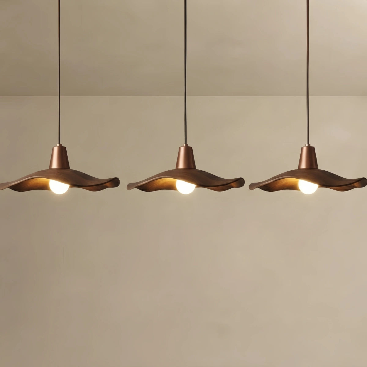Zenno Retro Wave Pendant Light – Mahogany Resin & Metal Design for Dining Room