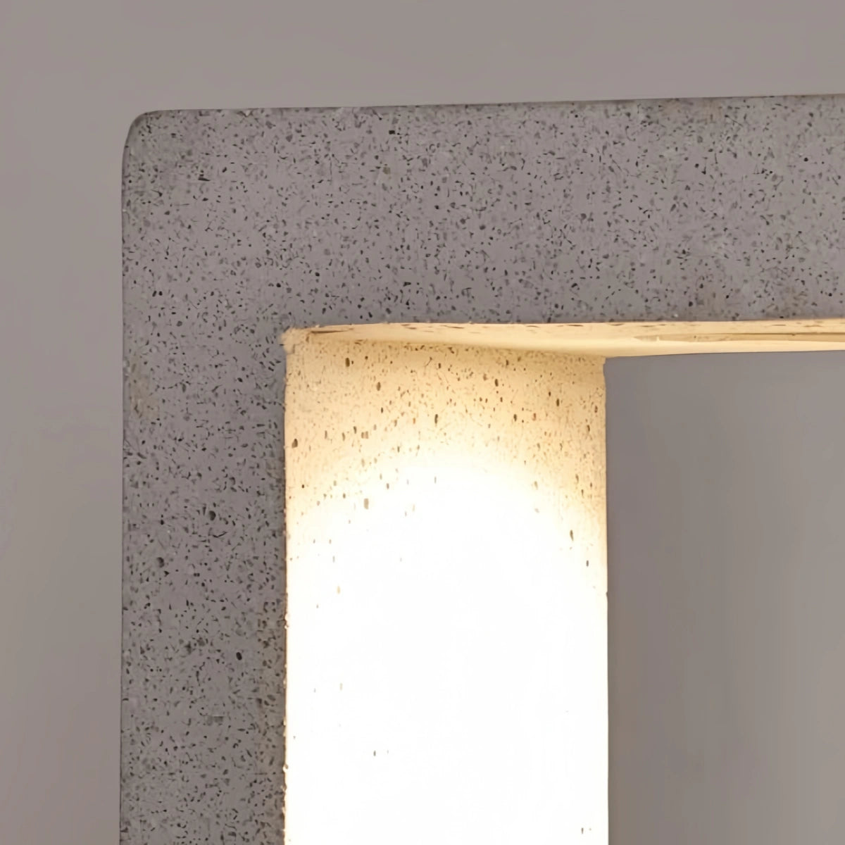 Modern_Metal_Outdoor_Path_Light