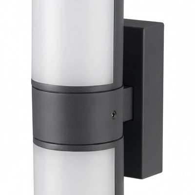 Irondale Moderne Sensor-Außenwandleuchte – Schwarzes Metall & Acryl-Zylinder Garten