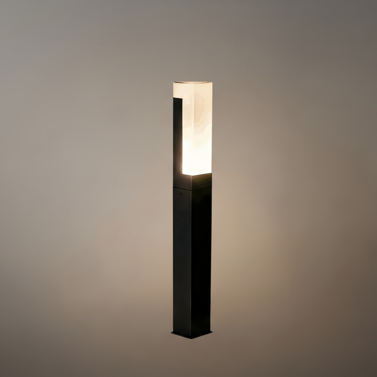 Arcato Moderne schwarze LED-Wegeleuchte – Metall-Außenleuchte mit Sensor für Garten/Terrasse