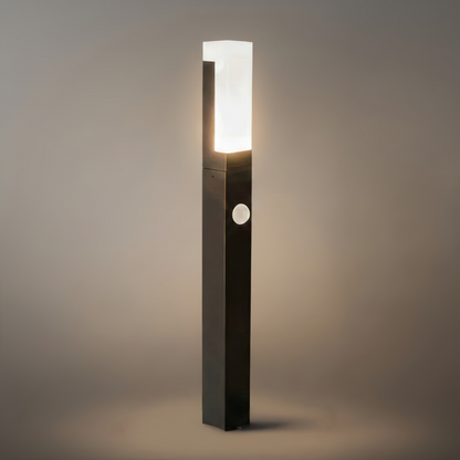 Arcato Moderne schwarze LED-Wegeleuchte – Metall-Außenleuchte mit Sensor für Garten/Terrasse