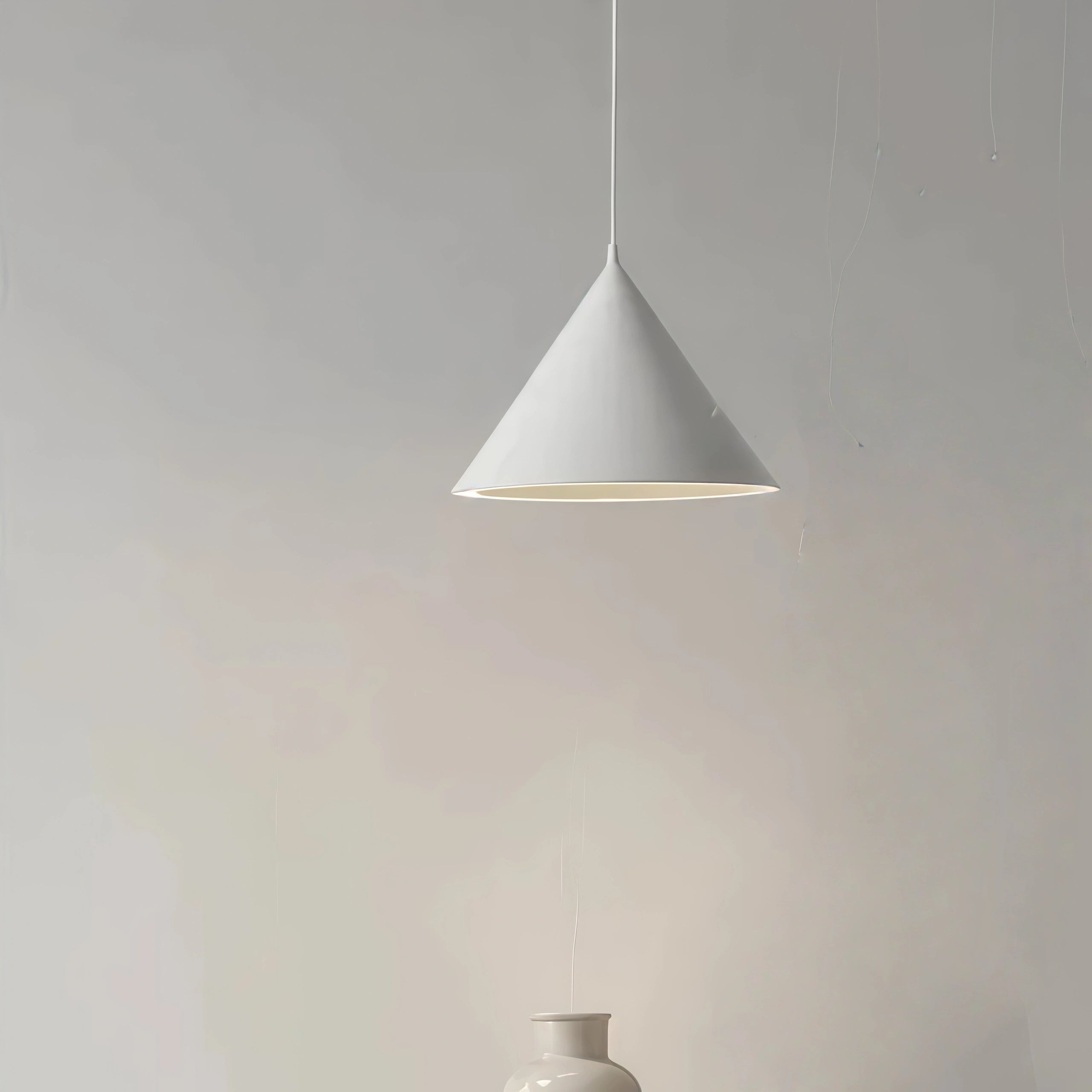 Morandia Morandi konische Pendelleuchte – Metall & Acryl für Esszimmer