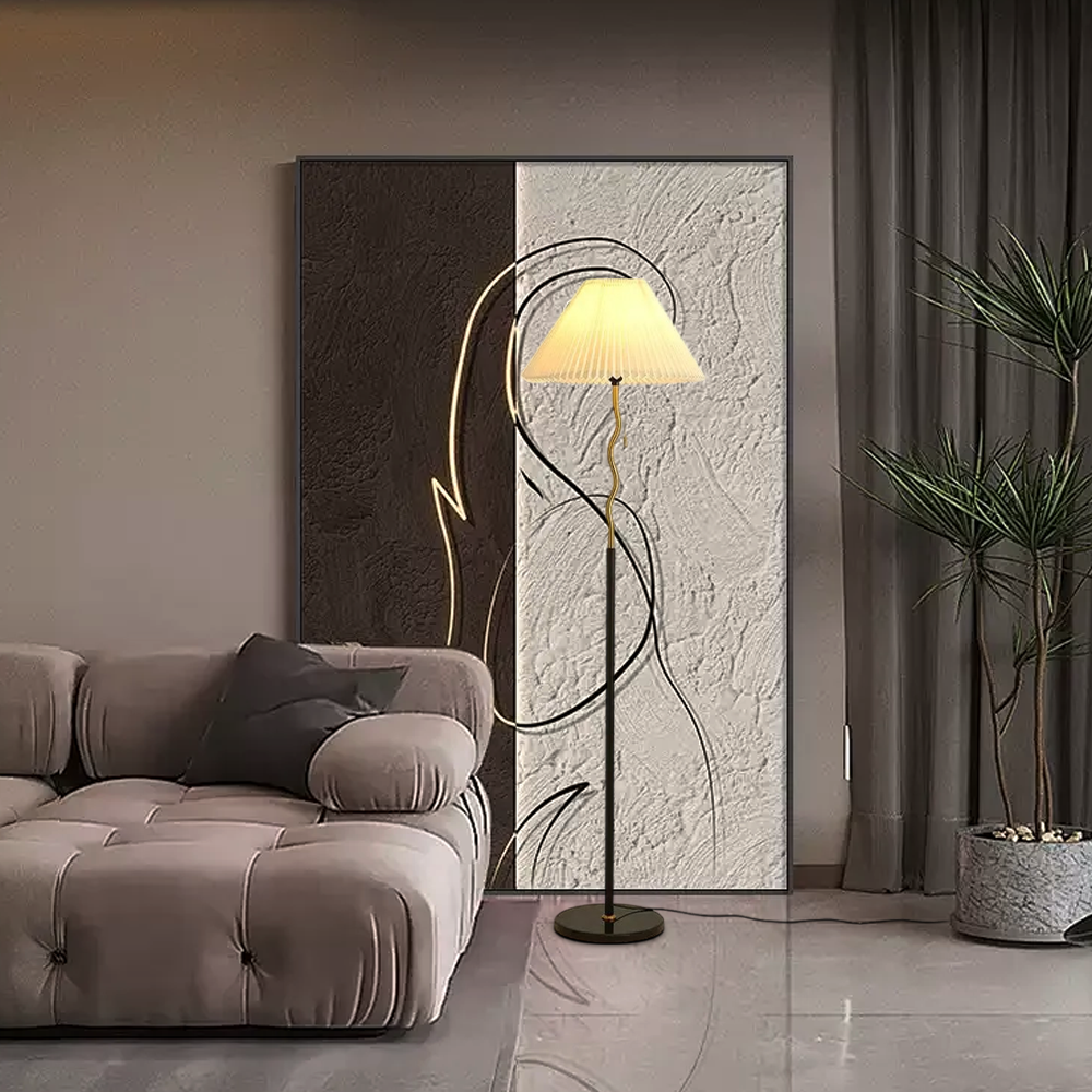 Minimalist Floor Lamp - Black