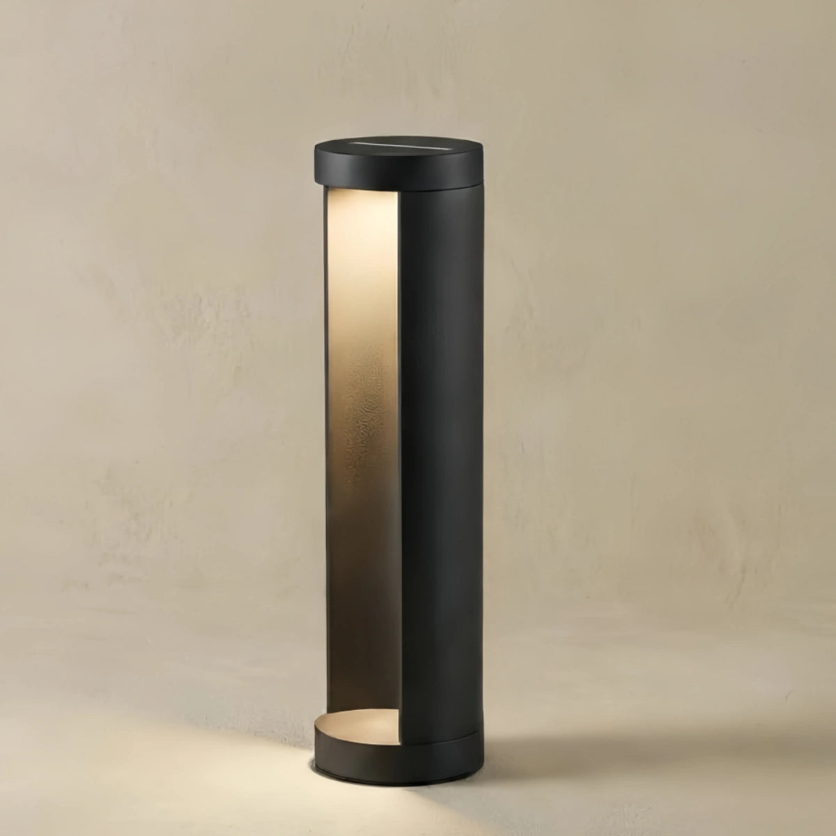 Irondale_Minimalist_Solar_-_Black_Metal_Cylindrical_23Design_Garden_Pathway