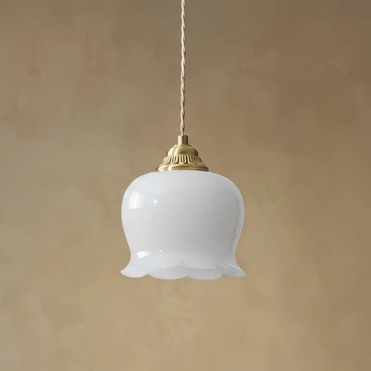 Crema Elegant Floral Pendant Lamp -- Brass & Resin Beige/White for Dining Room