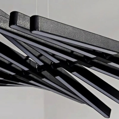 Arcato moderne verstellbare gestapelte Pendelleuchte – schwarzes Eschenholz, Eisen, Acryl, Aluminium für Kücheninsel