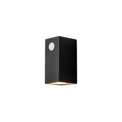 Minimalist_Square_Outdoor_Wall_Lamp