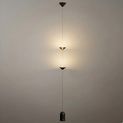 Arcato Nordic Minimalist Stehleuchte - 3-flammiges, lineares Design, volle Länge
