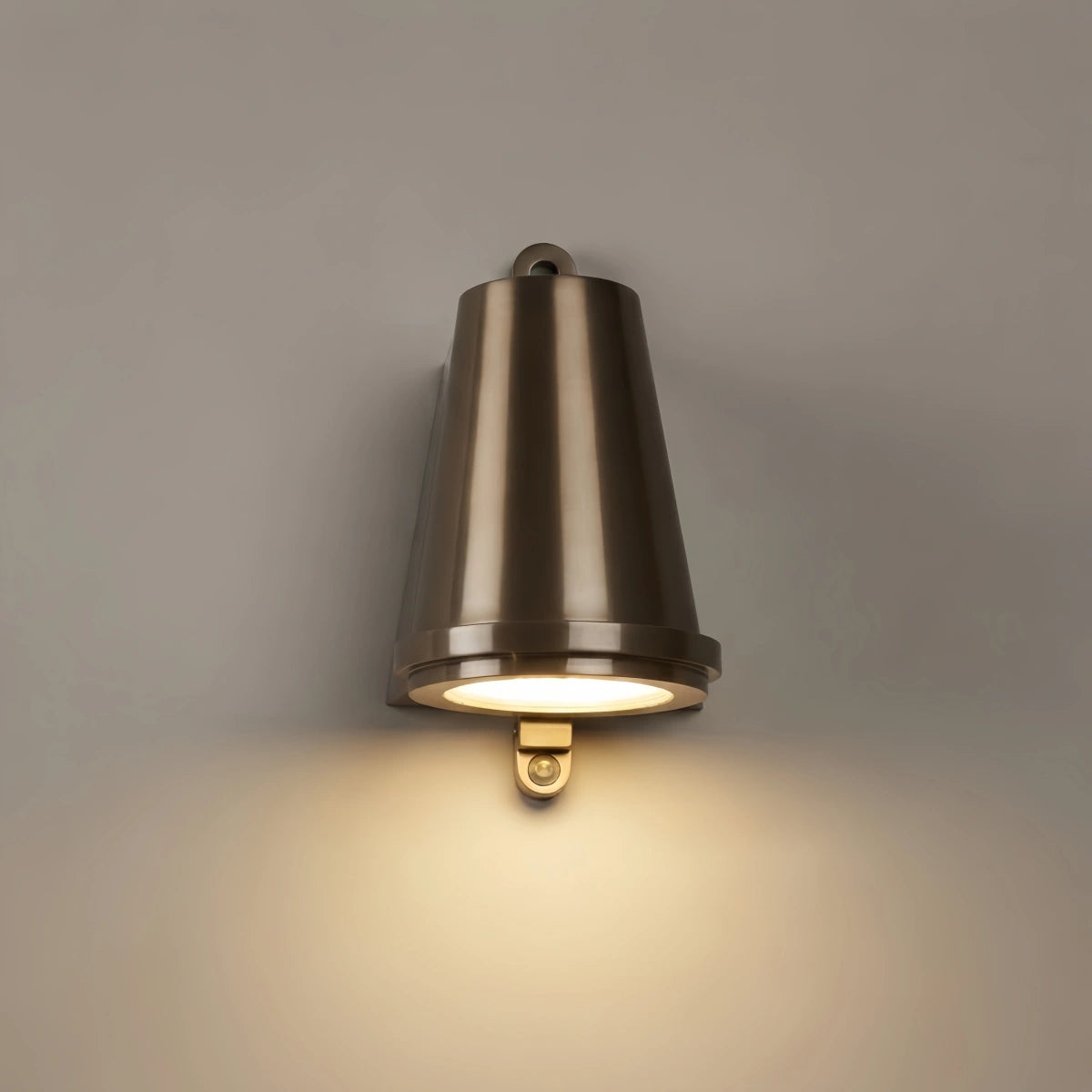 Irondale Industrial Conical Outdoor Wall Sconce - Black/Grey/Copper/Silver Metal for Balcony