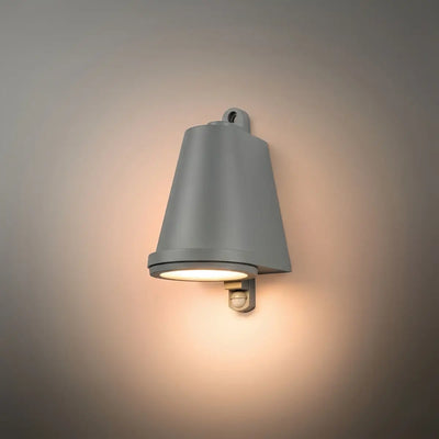 Modern_Conical_Outdoor_Wall_Lamp