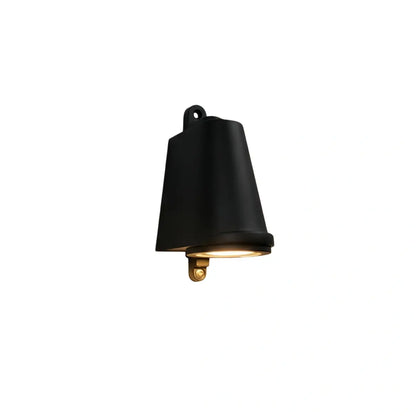 Modern_Conical_Outdoor_Wall_Lamp
