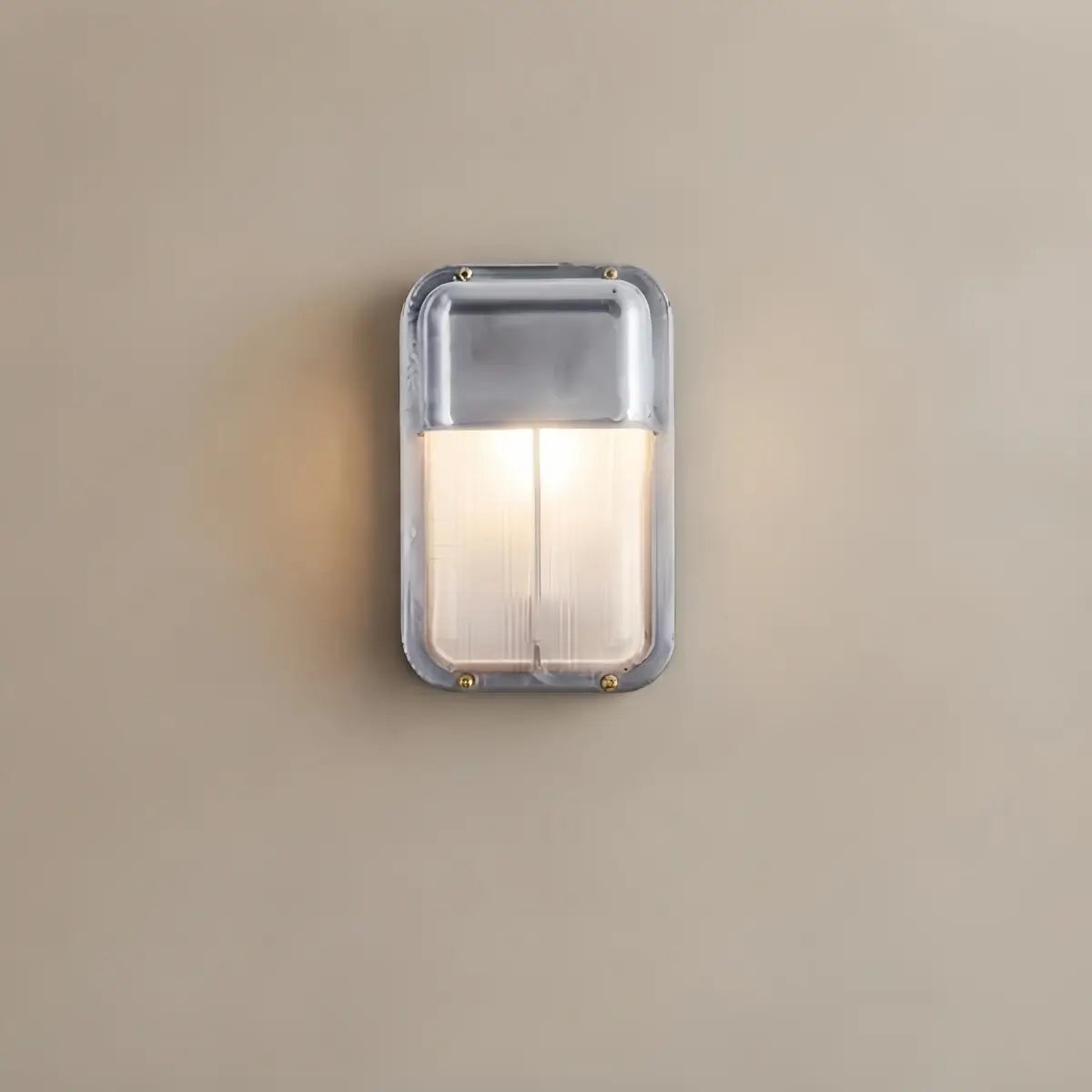 LZ520Irondale Modern Geometric Outdoor Wall Lamp – Silver Metal/Glass for Courtyard B