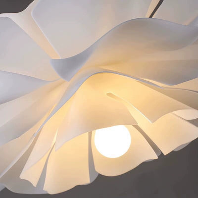 Moderne, blütenförmige Pendelleuchte Crema – Weißes Metall/Acryl für das Esszimmer