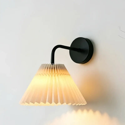 Crema Elegant Wall Lamp--Black for Yard