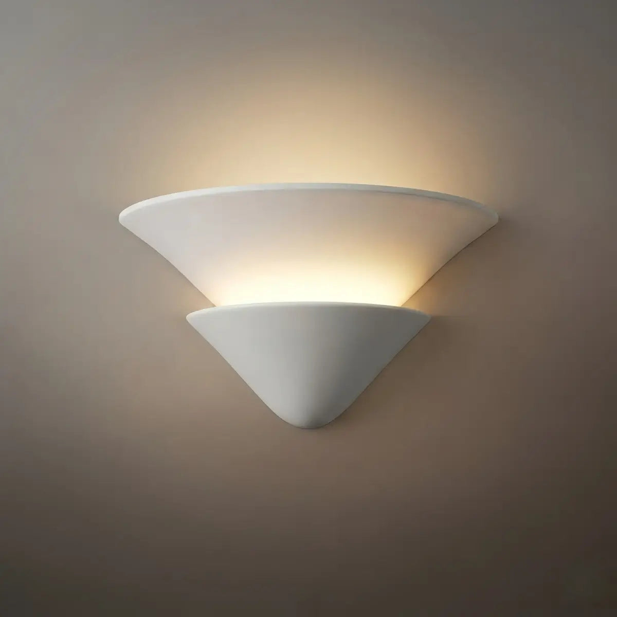 Modern Wall Lamp — Plaster White
