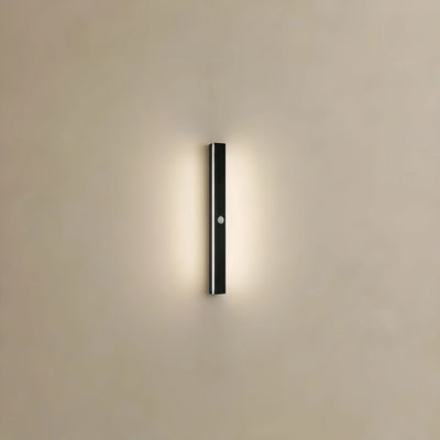 Arcato Minimalist Sensor Wall Lamp – Waterproof Linear