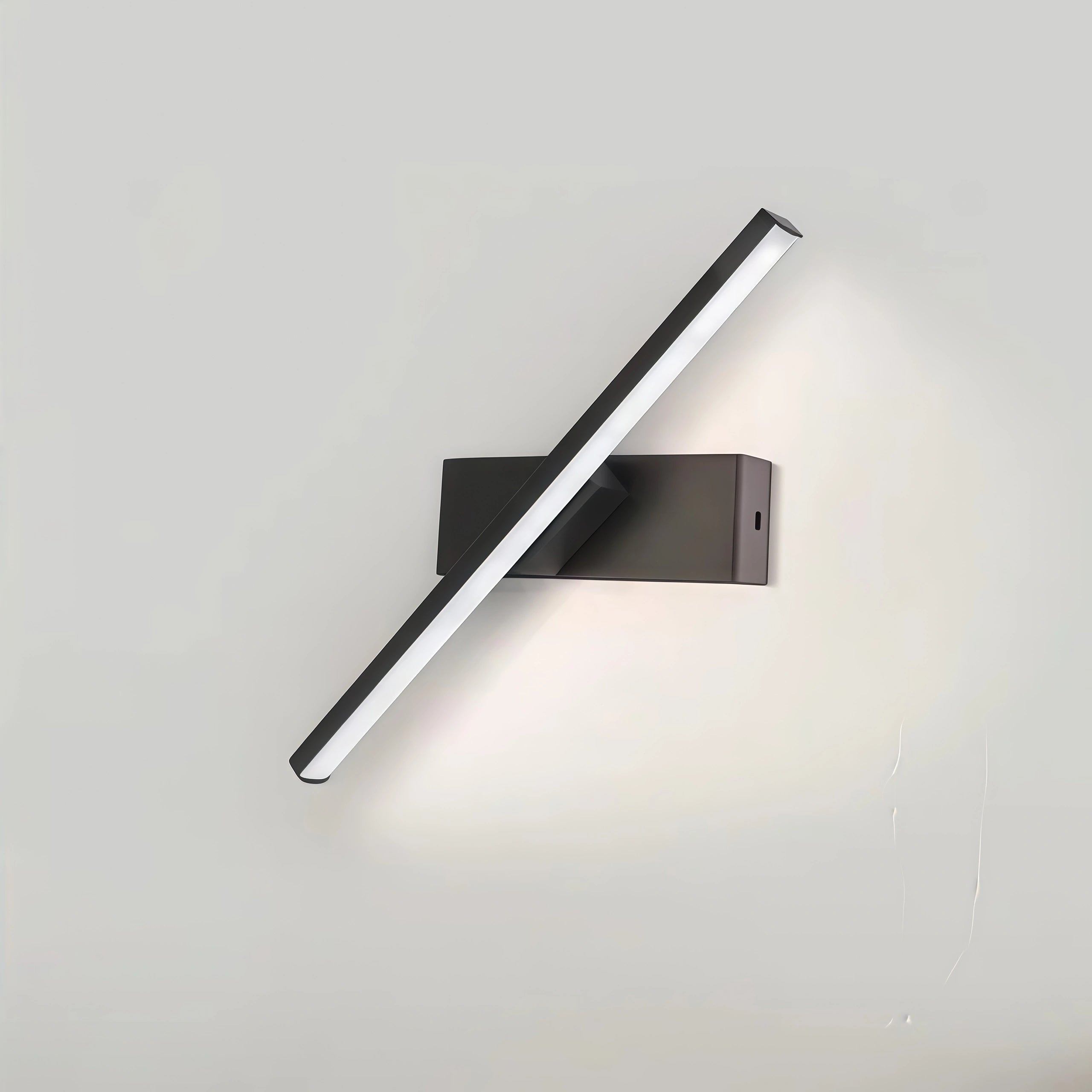 Arcato Moderne lineare Wandleuchte – Schwarze/weiße Metallleuchte fürs Schlafzimmer