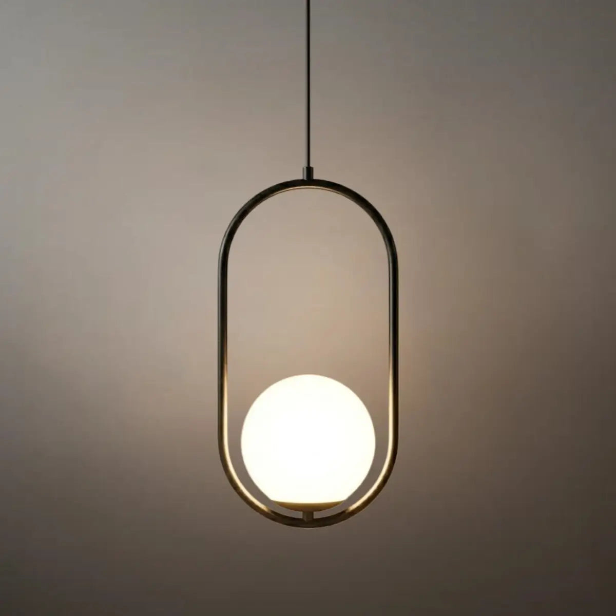 Modern_Globe_Pendant_Light