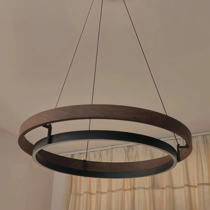 Zenno Modern Farmhouse Kronleuchter – Runde LED aus Holz und schwarzem Acryl für Esszimmer