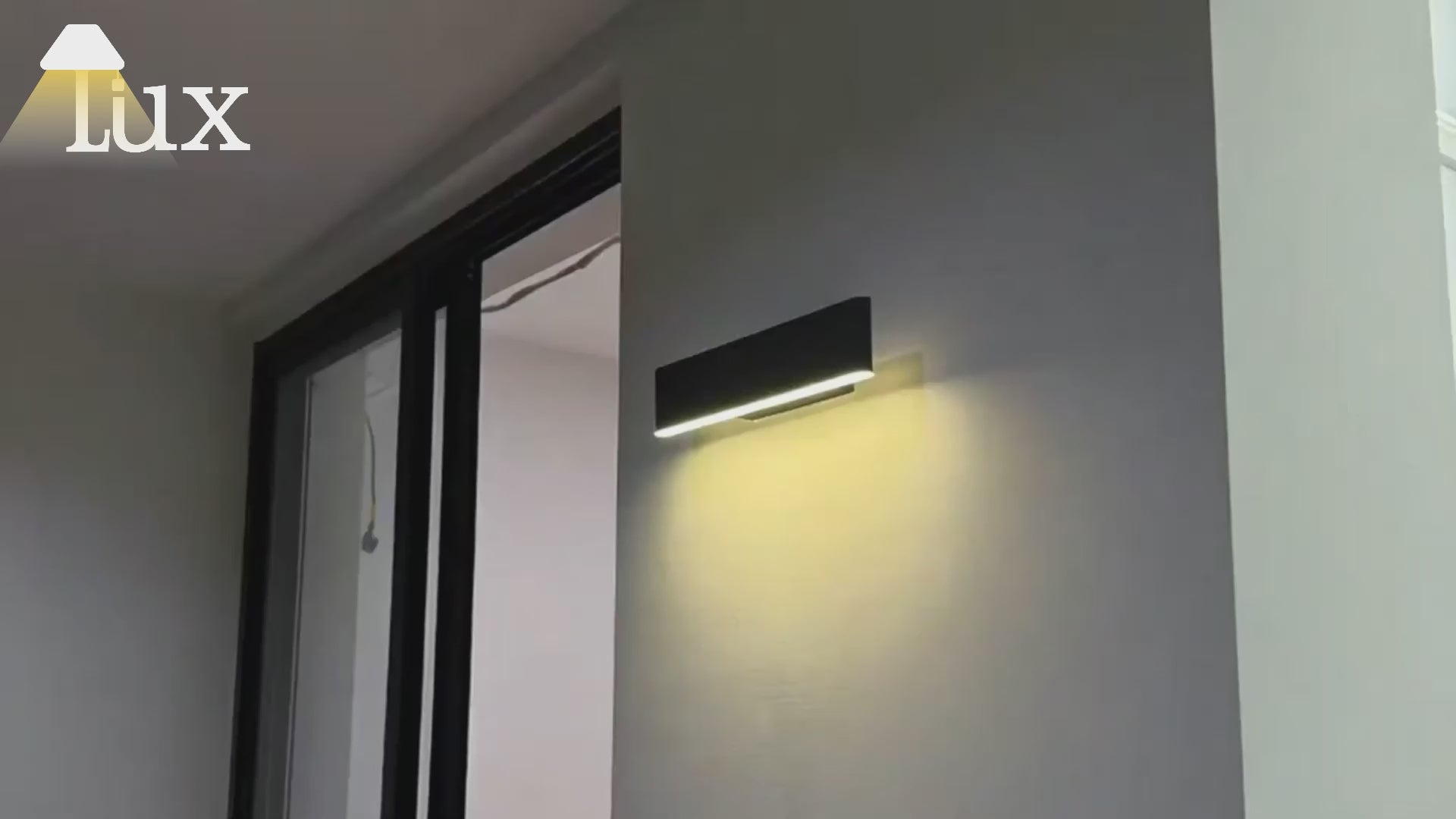 Arcato Moderne rechteckige Wandleuchte fürs Schlafzimmer – Schwarz/Gold/Braun Metall
